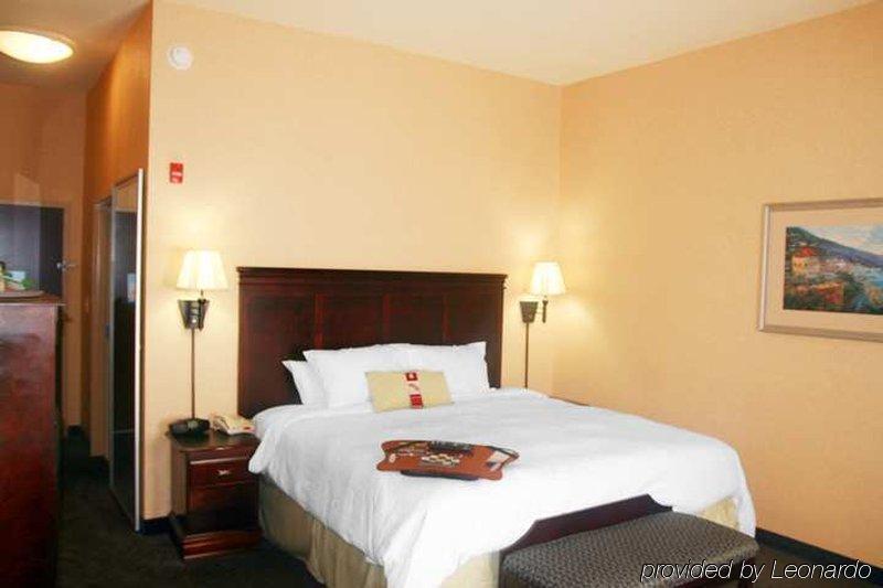 Hampton Inn & Suites Nacogdoches Rum bild